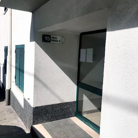 Petrolhead 아파트 *