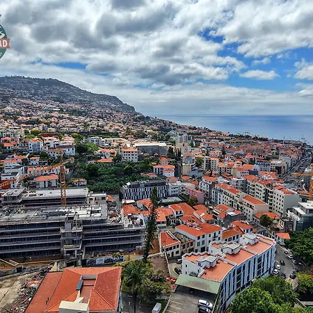 Apartment Petrolhead Funchal (Madeira)